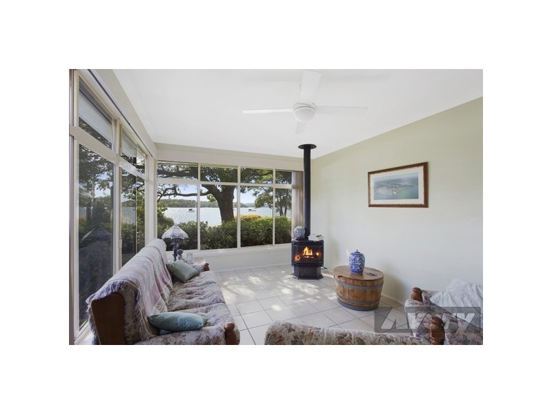 28 Anzac Parade, Toronto NSW 2283