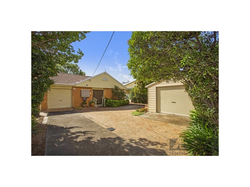 28 Anzac Parade, Toronto NSW 2283