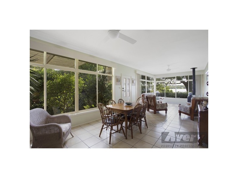 28 Anzac Parade, Toronto NSW 2283