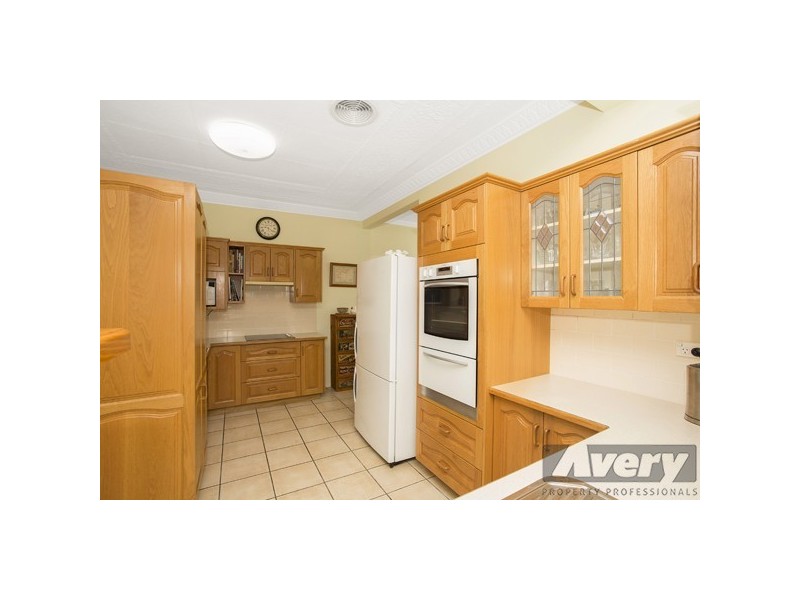 28 Anzac Parade, Toronto NSW 2283