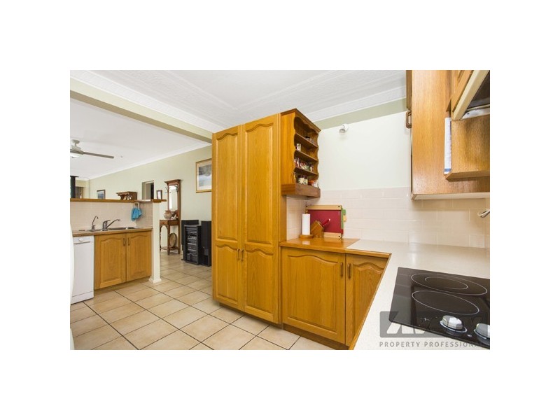 28 Anzac Parade, Toronto NSW 2283