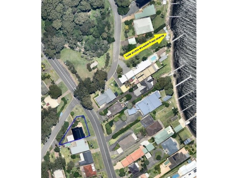 1 Skye Point Road, Coal Point NSW 2283