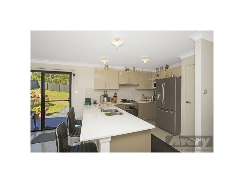 2 Pheasant Street, Toronto NSW 2283