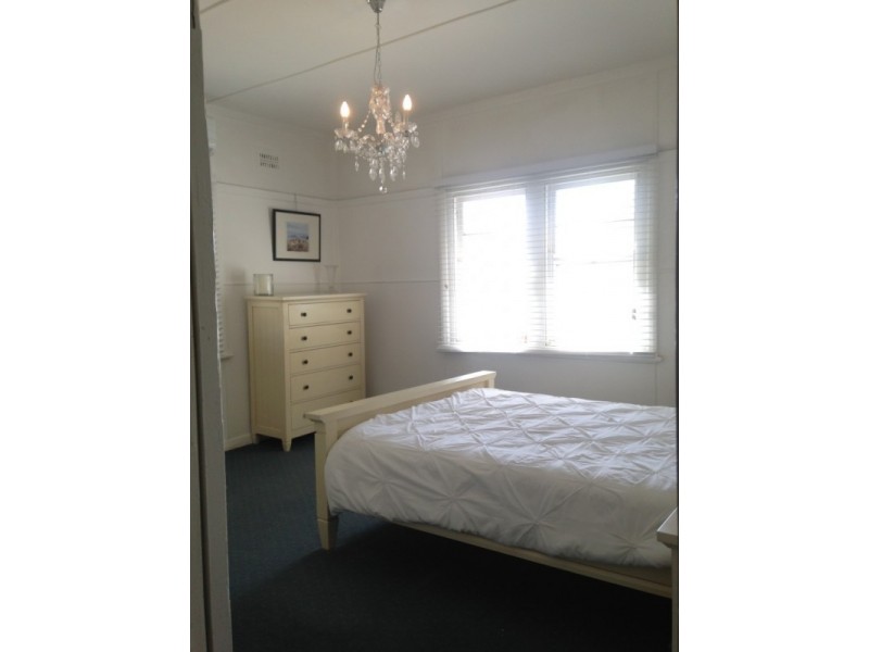 31a Mount Waring Road, Toronto NSW 2283