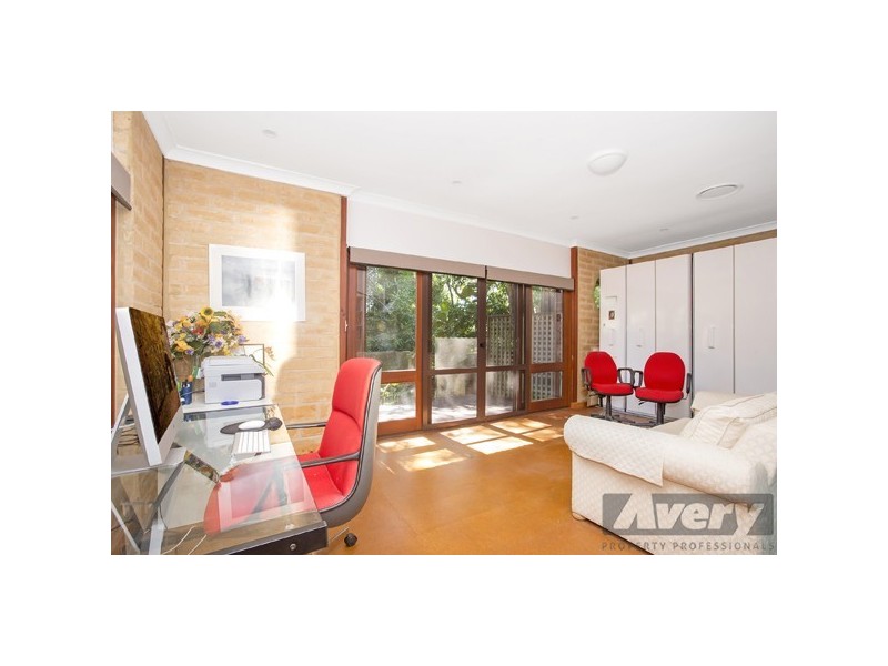 17 Wharf Street, Eraring NSW 2264