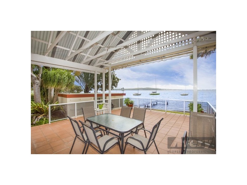 308 Skye Point Road, Coal Point NSW 2283