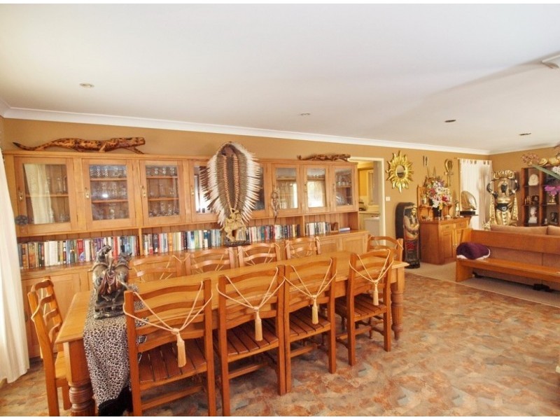 40 Fremantle Drive, Woodrising NSW 2284