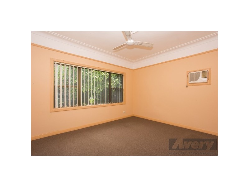 77 Bay Road, Bolton Point NSW 2283