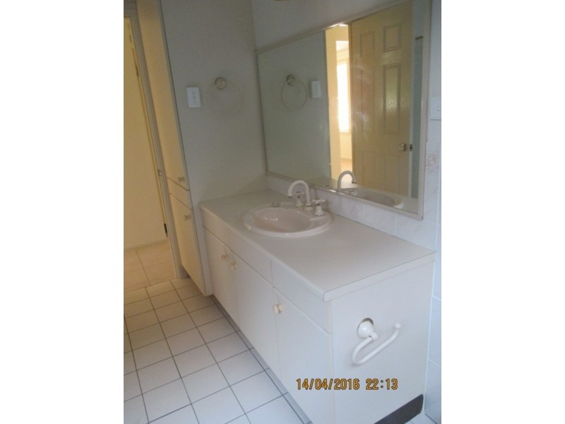 6 Colton Crescent, Lakelands NSW 2282