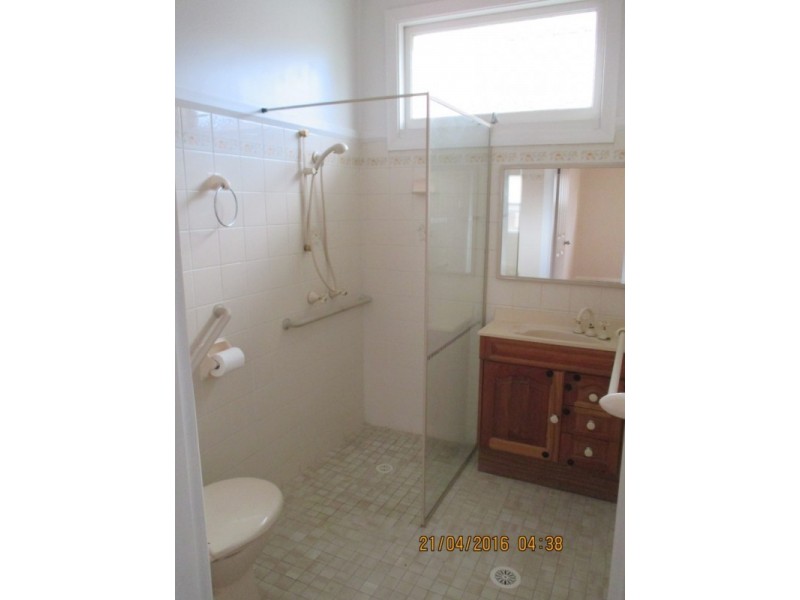 60 Anzac Parade, Toronto NSW 2283