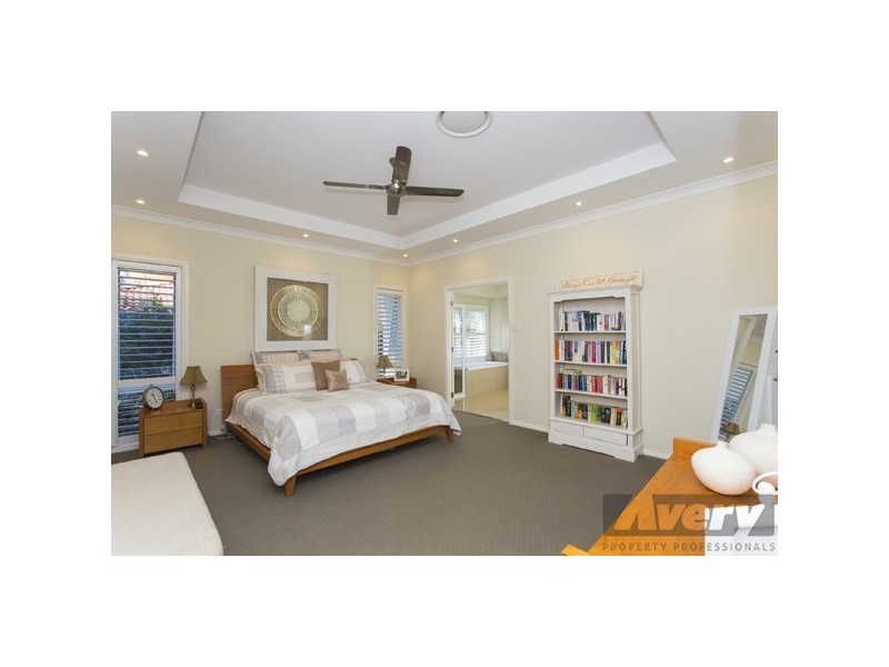 8 Bluewater Avenue, Fassifern NSW 2283