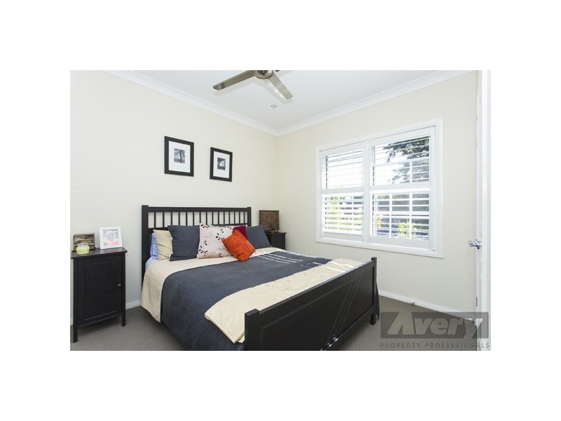 8 Bluewater Avenue, Fassifern NSW 2283