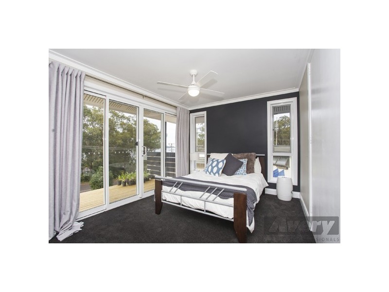 4 The Quarterdeck, Carey Bay NSW 2283