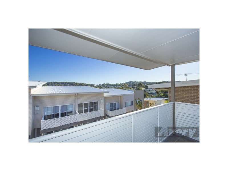 24/4 Crawford Lane, Mount Hutton NSW 2290