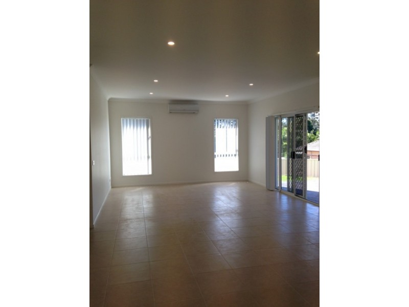 8 Jonquil Close, Toronto NSW 2283