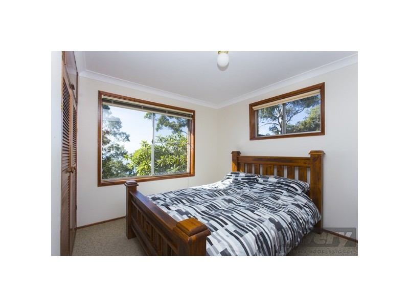 65 Sunlight Parade, Fishing Point NSW 2283