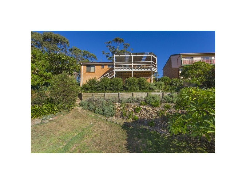 65 Sunlight Parade, Fishing Point NSW 2283