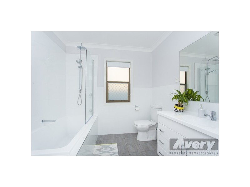 176 Brighton Avenue, Toronto NSW 2283