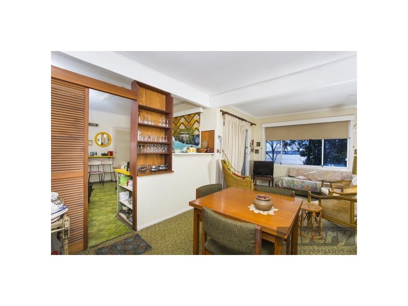 9 Amelia Street, Carey Bay NSW 2283