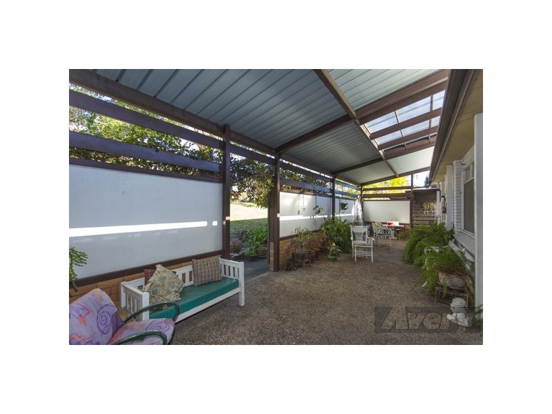 9 Amelia Street, Carey Bay NSW 2283