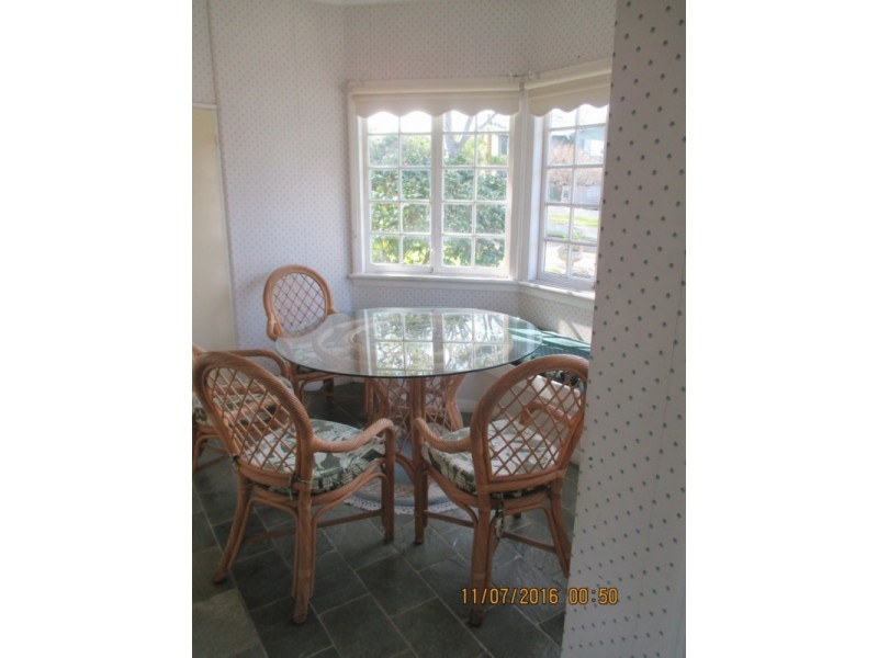 18 Blandford Street, Fennell Bay NSW 2283