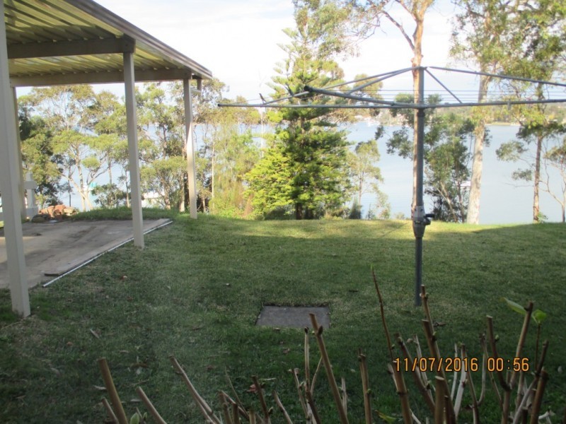 18 Blandford Street, Fennell Bay NSW 2283