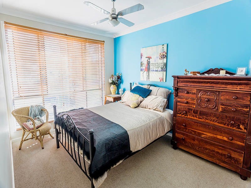 12a Macquarie Street, Bolton Point NSW 2283