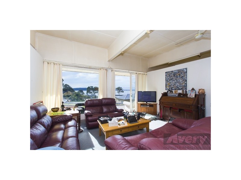 153 Skye Point Road, Coal Point NSW 2283