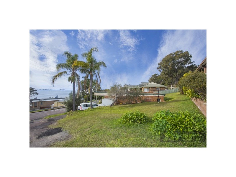 153 Skye Point Road, Coal Point NSW 2283