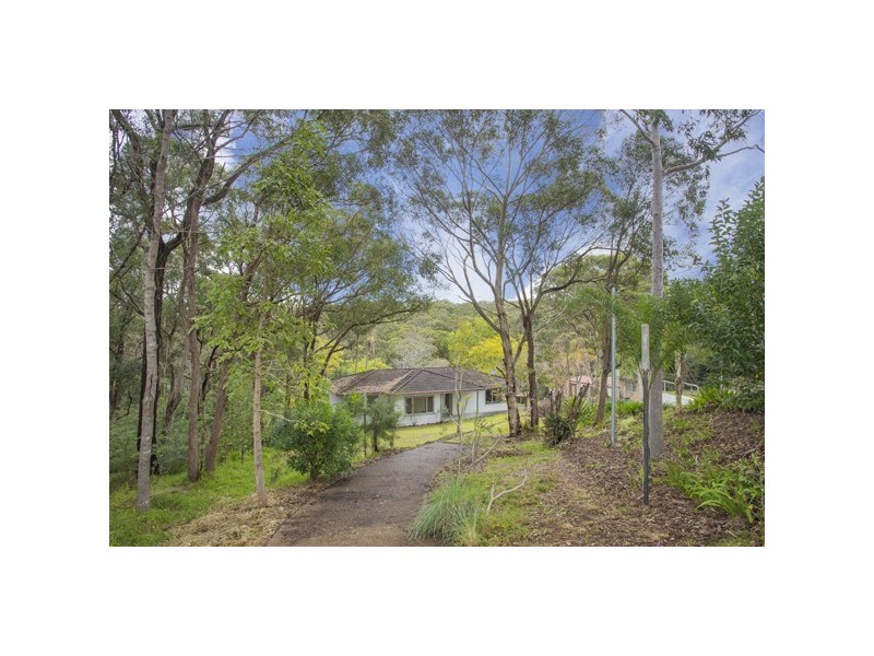 210 Excelsior Parade, Toronto NSW 2283