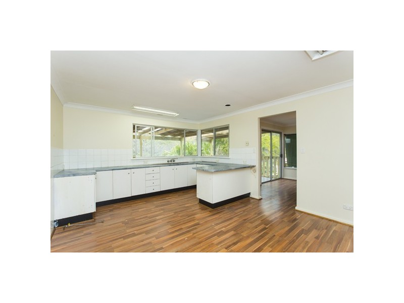 210 Excelsior Parade, Toronto NSW 2283