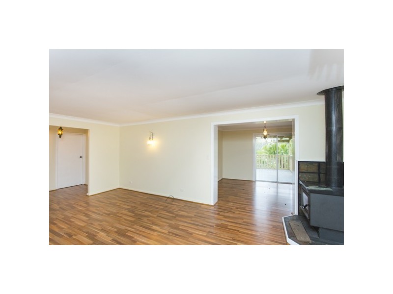 210 Excelsior Parade, Toronto NSW 2283