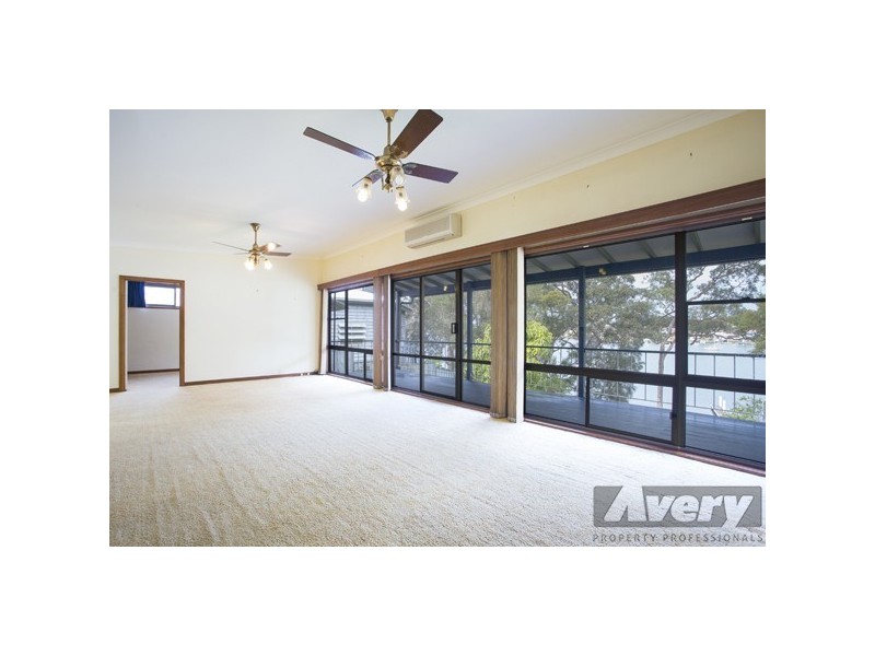 49 Ilford Avenue, Buttaba NSW 2283