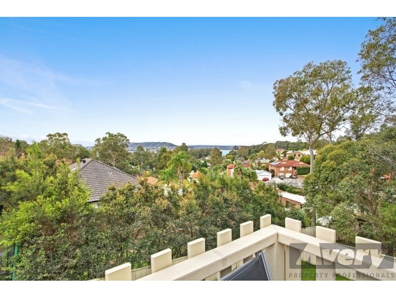 5 Express Circuit, Marmong Point NSW 2284