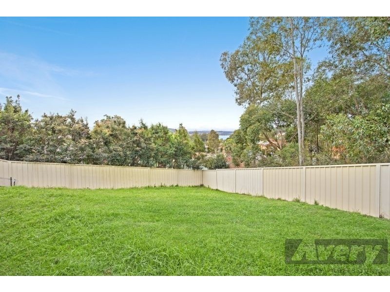 5 Express Circuit, Marmong Point NSW 2284