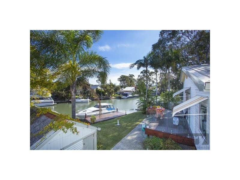 44 Macquarie Road, Fennell Bay NSW 2283