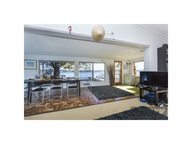 191 Coal Point Road, Coal Point NSW 2283