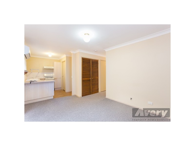 2/11 Nigel Place, Carey Bay NSW 2283