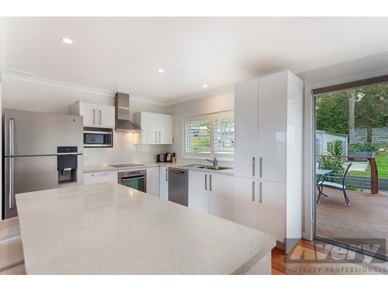 37 Carlisle Row, Fishing Point NSW 2283