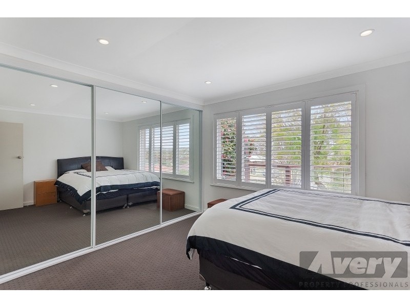 37 Carlisle Row, Fishing Point NSW 2283