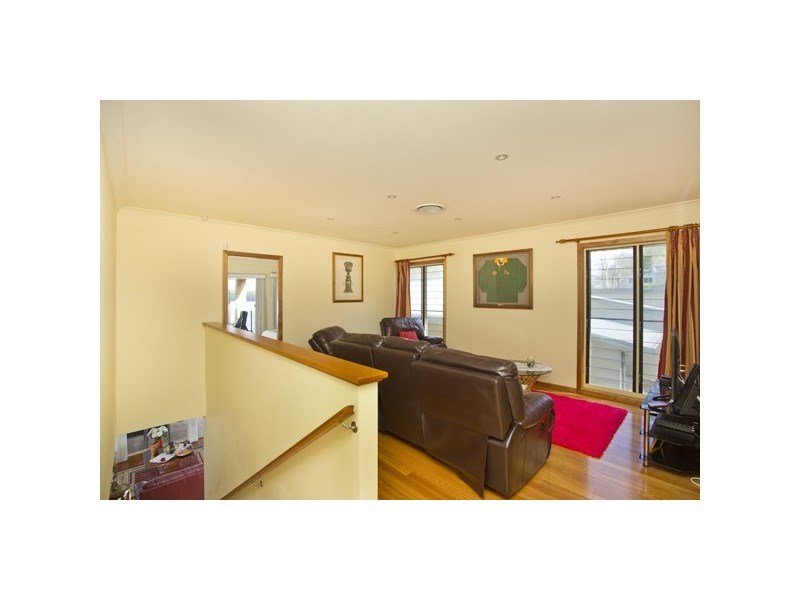 57 Coal Point Road, Coal Point NSW 2283