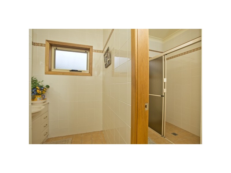 57 Coal Point Road, Coal Point NSW 2283