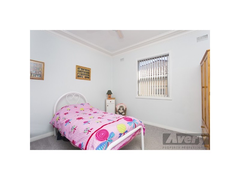 56 Macquarie Road, Fennell Bay NSW 2283