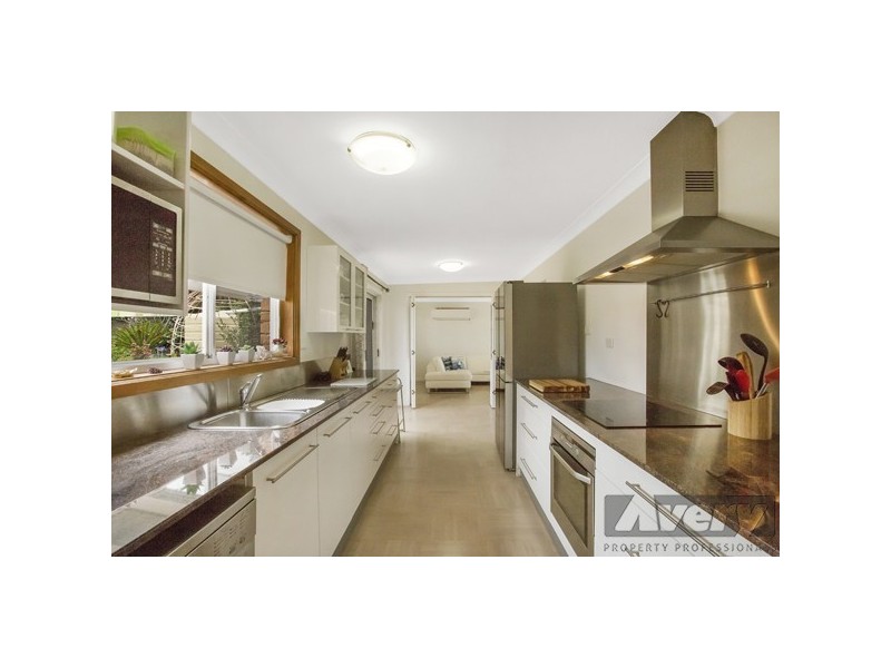 22 Sunlight Parade, Fishing Point NSW 2283