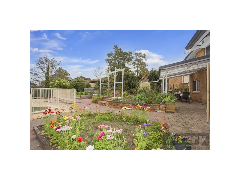 22 Sunlight Parade, Fishing Point NSW 2283