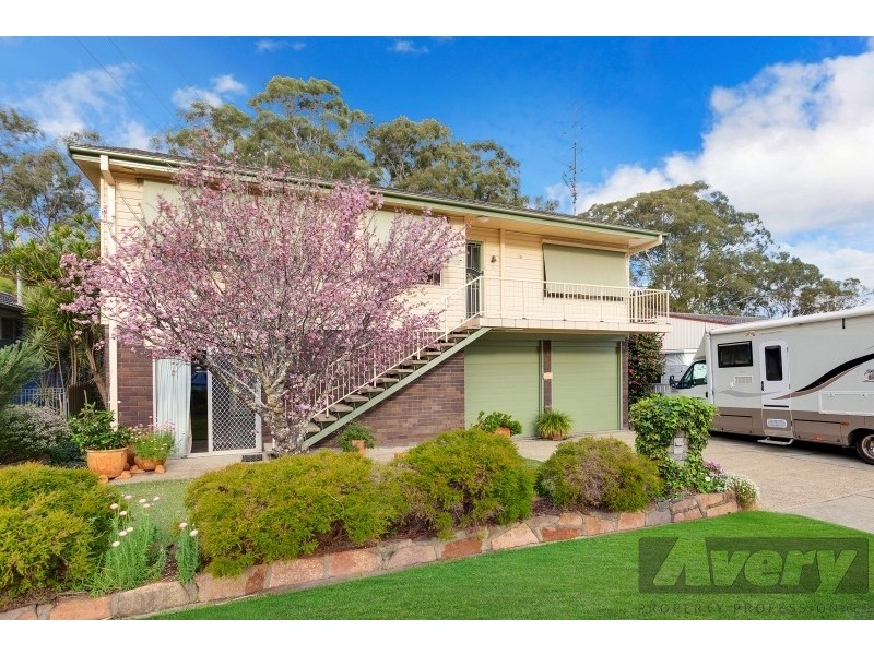 18 Jamboree Close, Fennell Bay NSW 2283