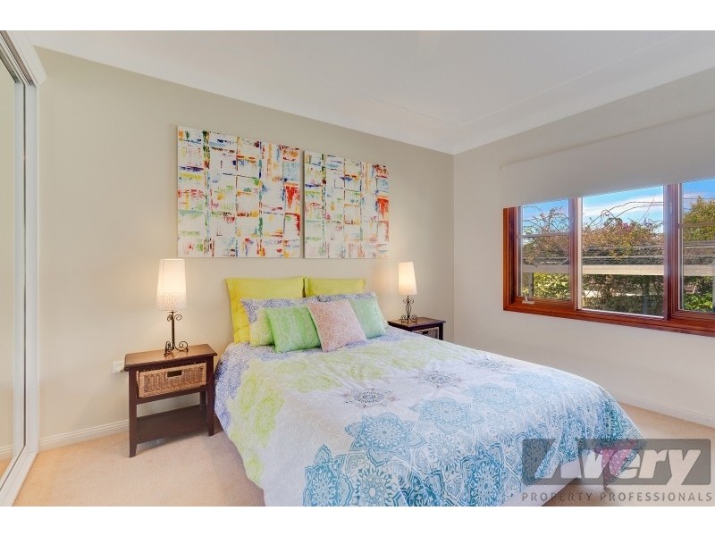 9 Ambrose Street, Carey Bay NSW 2283