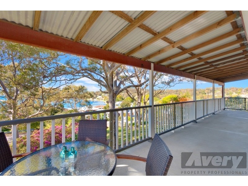 9 Ambrose Street, Carey Bay NSW 2283