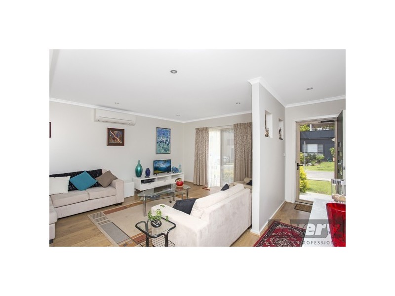 16/37 Laycock Street, Carey Bay NSW 2283