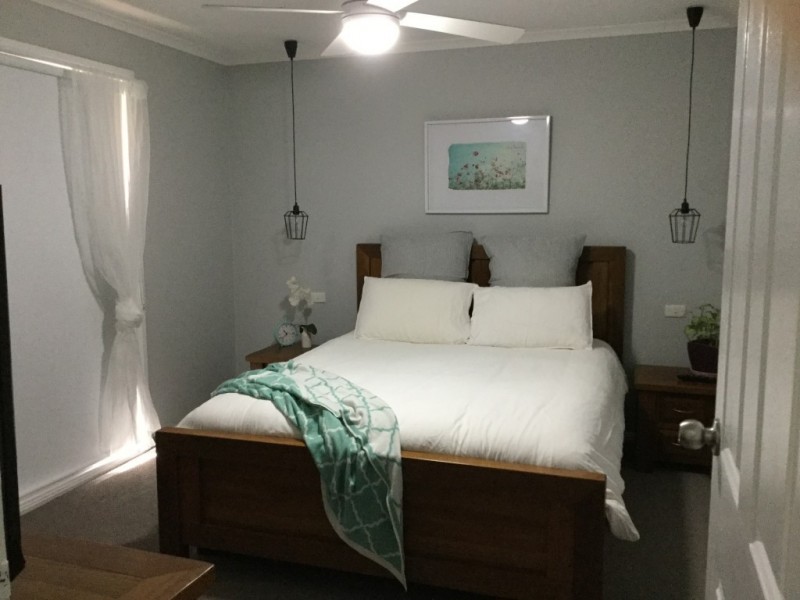 1 Haslemere Crescent, Buttaba NSW 2283
